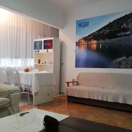 Alanyada Merkezi Konumda Daire אלאניה